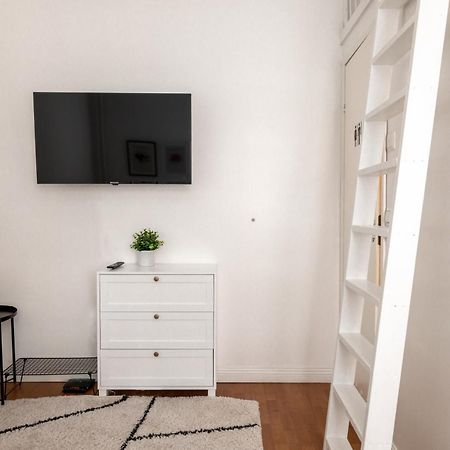 2Ndhomes Cozy And Compact Studio In Kamppi Helsinki Exterior photo
