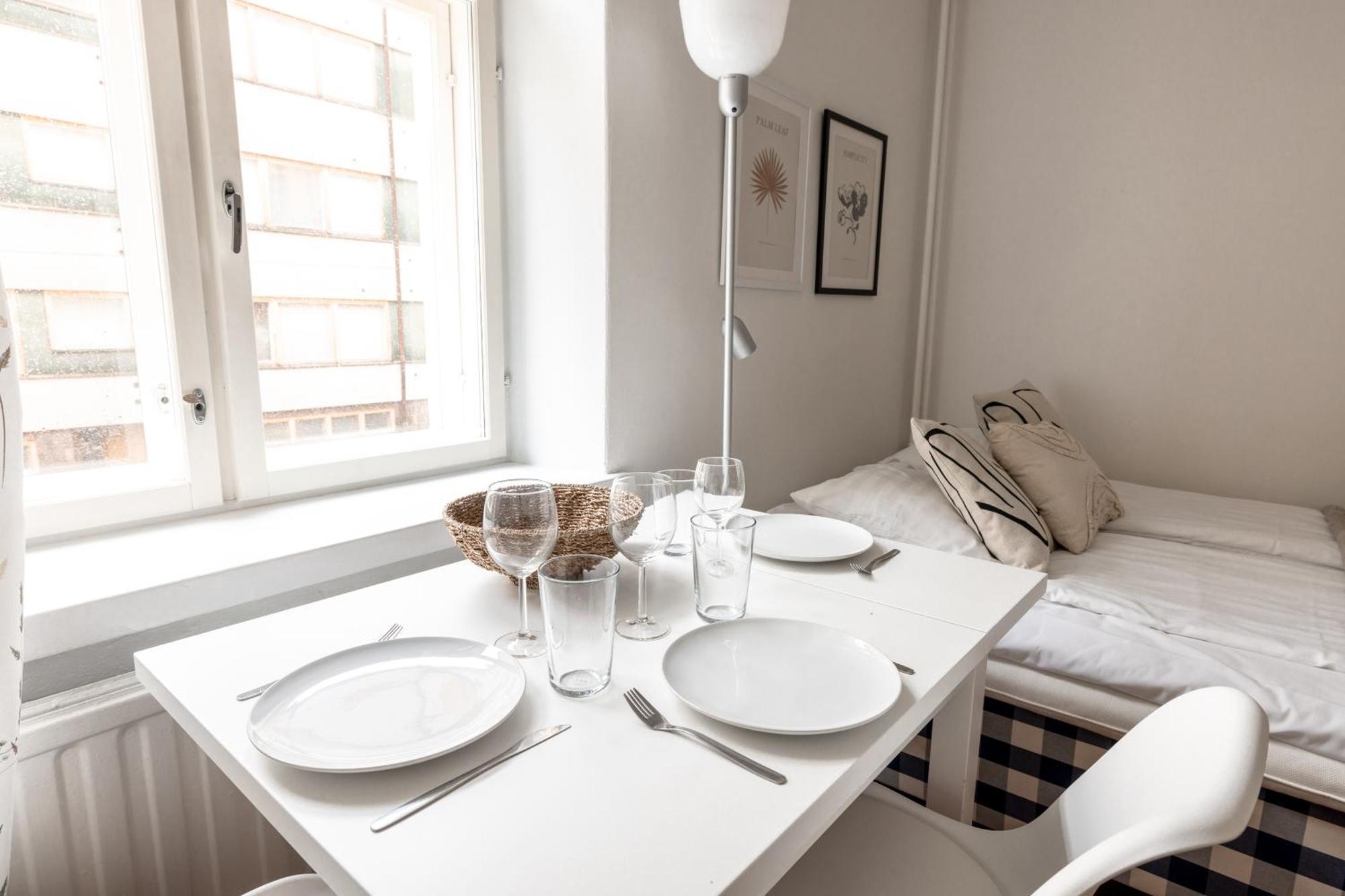 2Ndhomes Cozy And Compact Studio In Kamppi Helsinki Exterior photo